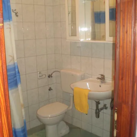 Kuzman 1 Apartamento
